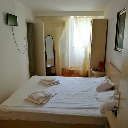 Szálloda Dona 3*